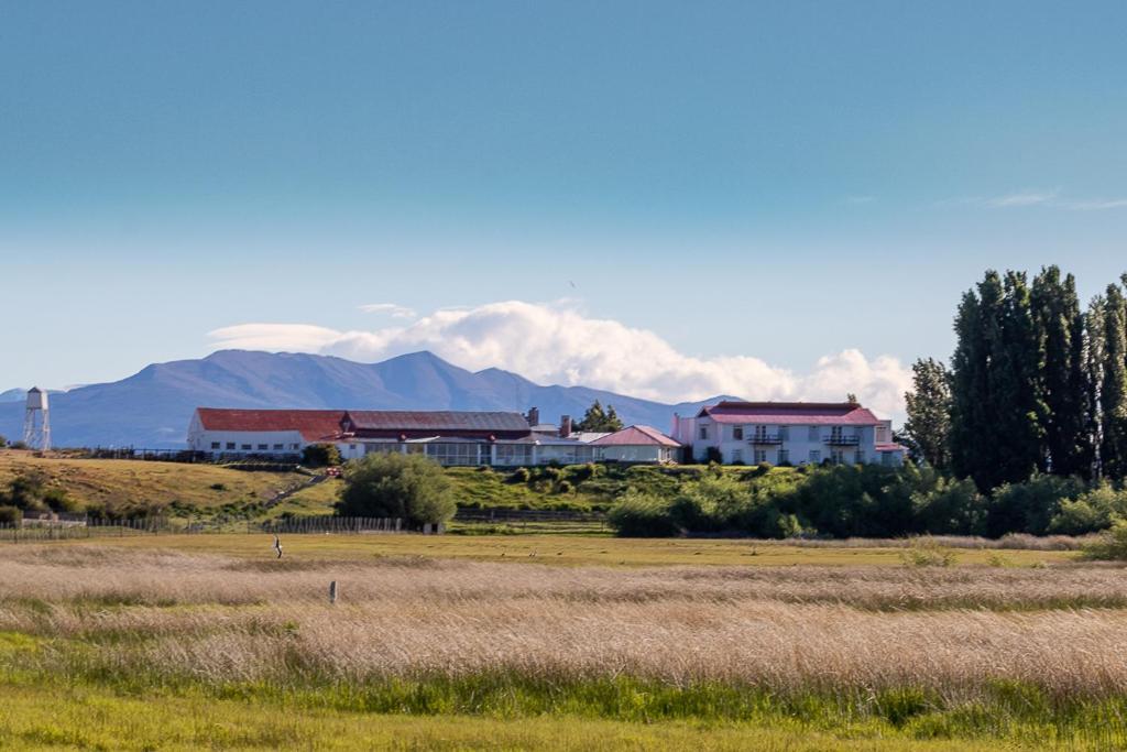 Hostería El Galpón Del Glaciar Colonia Francisco Perito Moreno Exterior foto